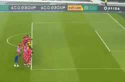 英雄联盟总决赛-球队集体发挥，赢得球迷掌声