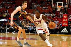 英雄联盟总决赛2025-猛龙主场吊打老鹰，抢得东部半决赛开门红的简单介绍