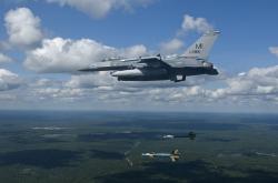 英雄联盟总决赛直播-唯一战书，当西亚卡姆披上山西战袍，中国深夜见证NBA巨星的东方时刻