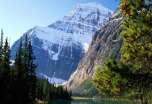 拜仁封神夜!数据铁幕锁死姆巴佩,欧冠登顶的终极密码