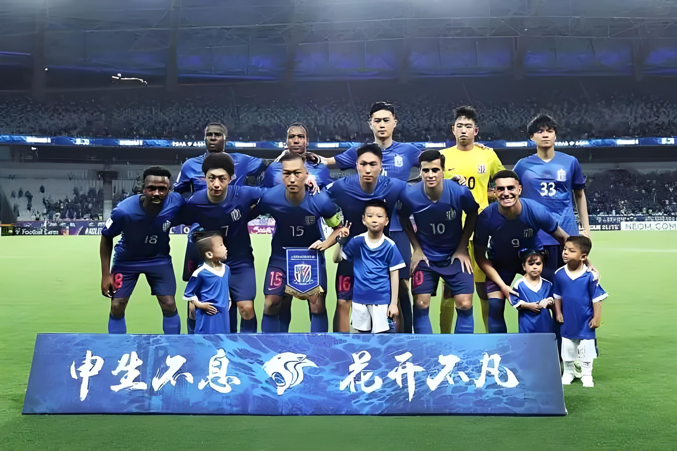 亚冠比赛重磅对决，双方球队实力相当