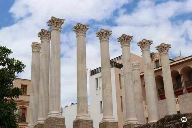 科尔多瓦主教练指导队员，决胜战场的简单介绍