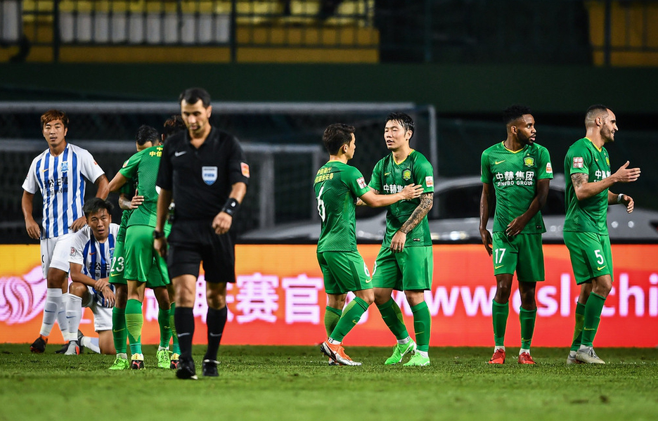 广州富力主场击败北京国安，追赶上榜