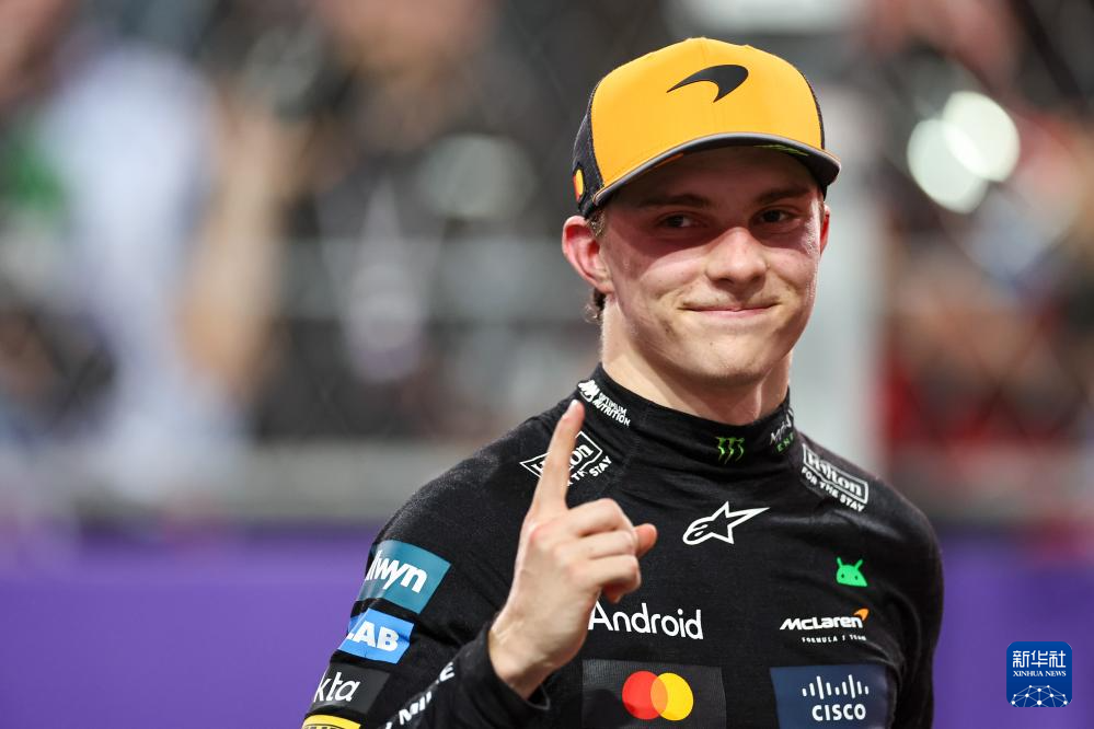 关于索伯车队横扫红牛二队,皮亚斯特里状态火热的信息 关于索伯车队横扫红牛二队,皮亚斯特里状态火热的信息