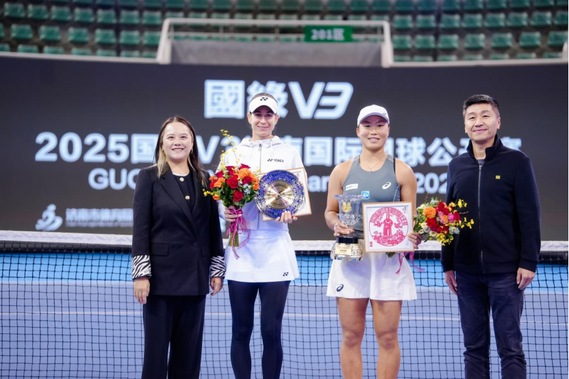 网球赛季收官,冠军榜单揭晓 网球赛季收官,冠军榜单揭晓