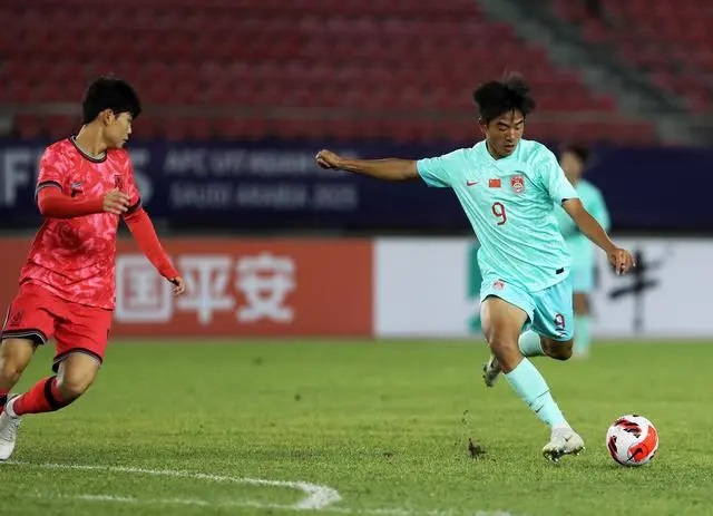 韩国队在亚洲足球比赛中战胜对手 韩国队在亚洲足球比赛中战胜对手