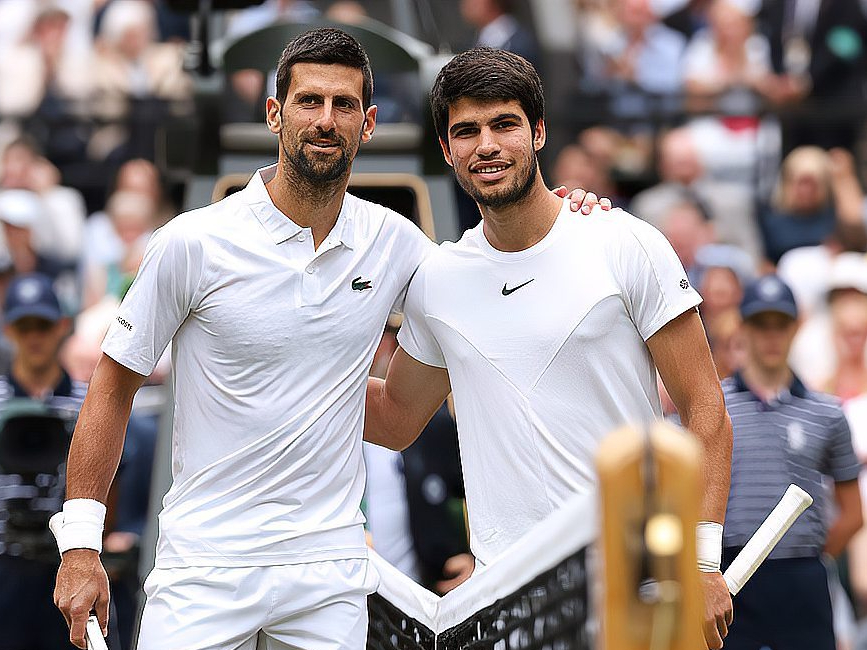 年终总决赛完胜戴维斯杯，德约科维奇惊艳四座