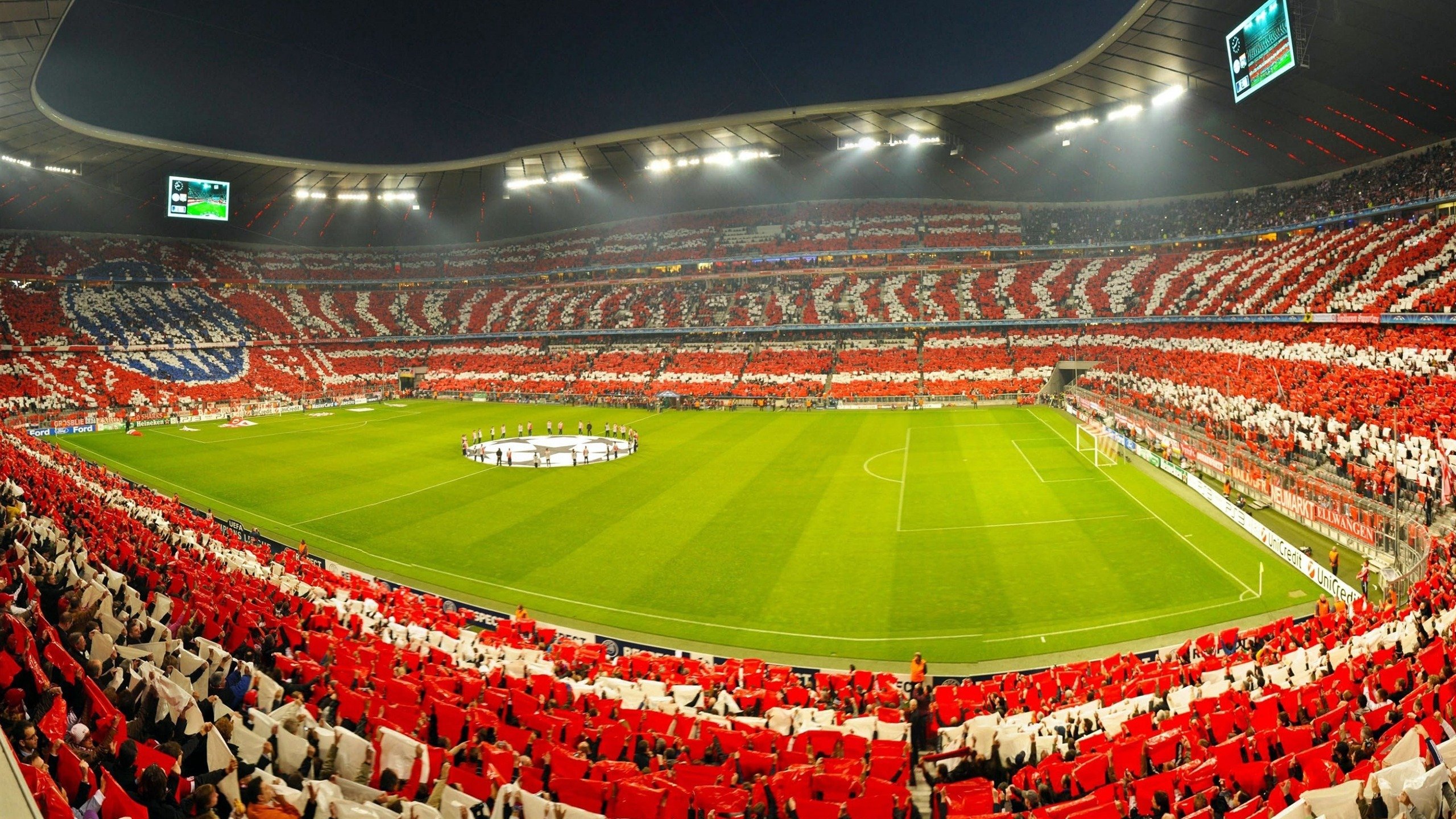 跨洲烽火，阿尔瓦雷斯双响助利物浦友谊赛压制秘鲁