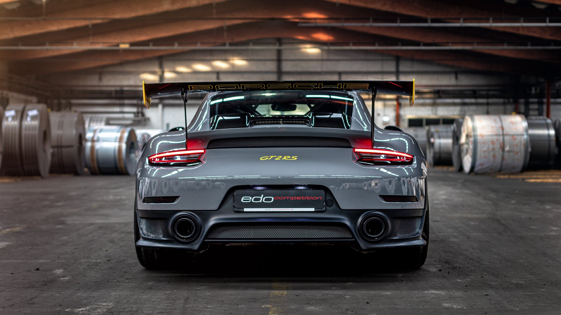 绿茵东决，哥伦比亚提前鸣金，波兰在美洲阳光下沉默