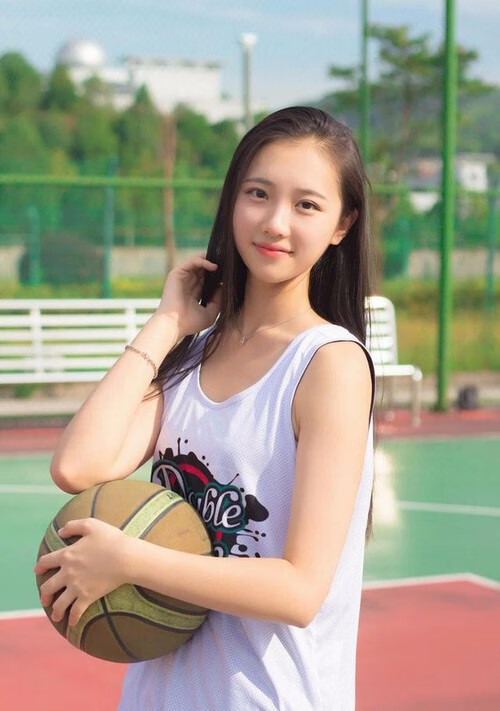 跨联赛寓言,爵士稳如磐石碾碎广东,戈贝尔奥运前奏上演内线霸权